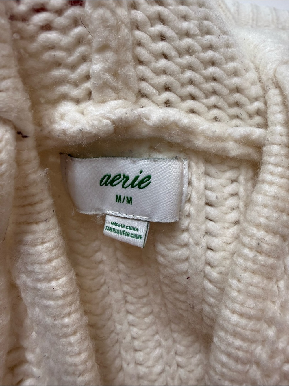 aerie Cropped V-Neck Hoodie Sweater in Cream Size Medium - Picture 5 of 8